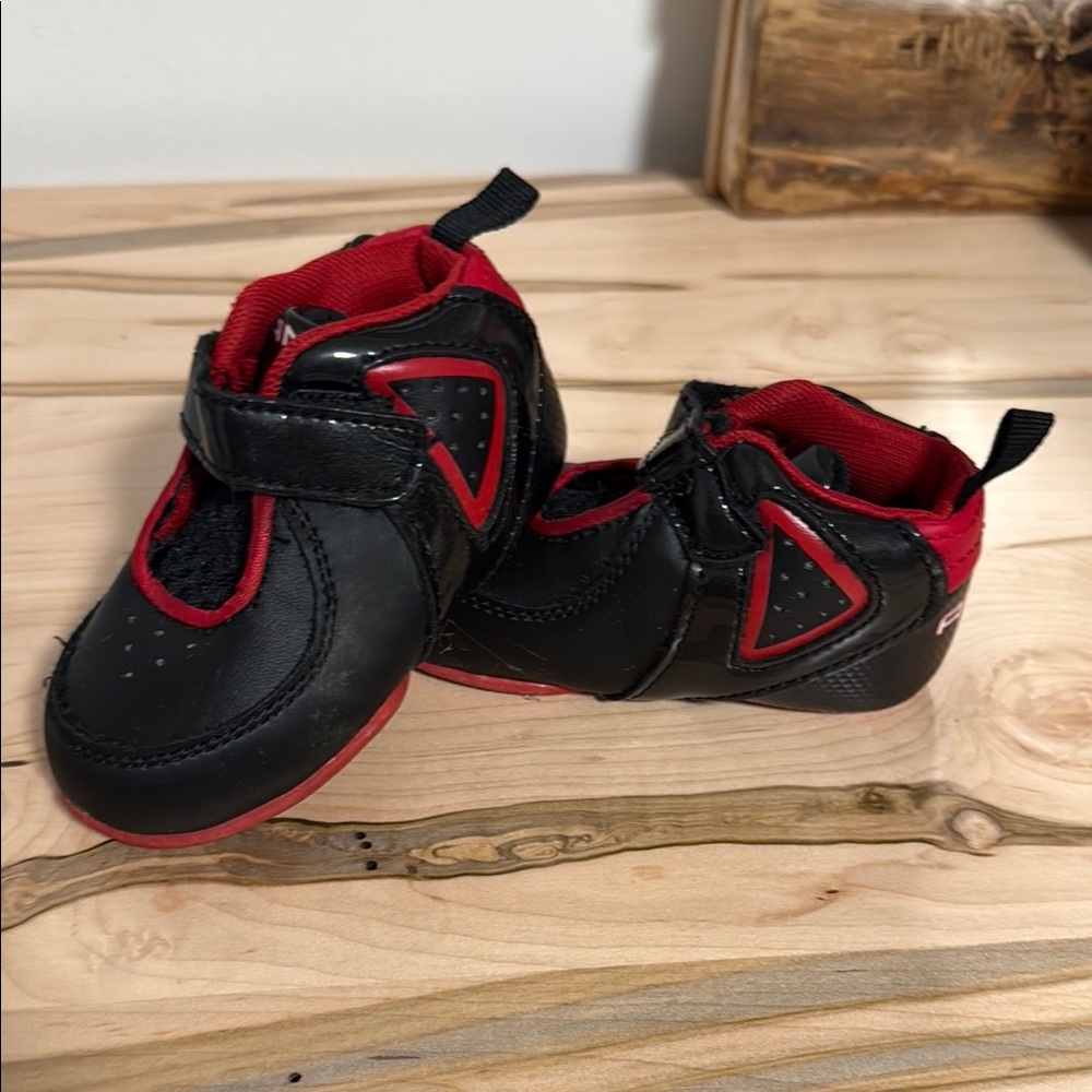 Baby Boy Size 4 AND1 Sneakers